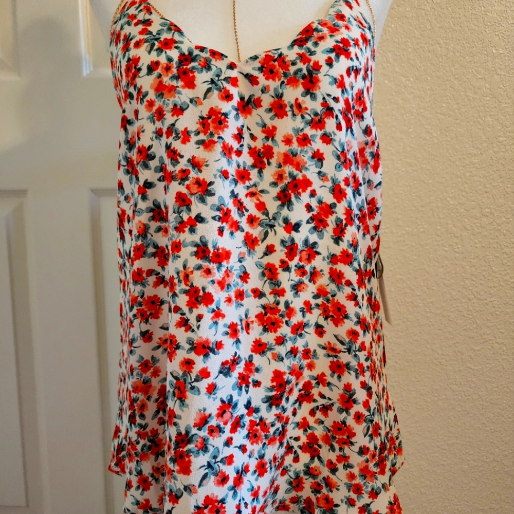 Nine Britton top
